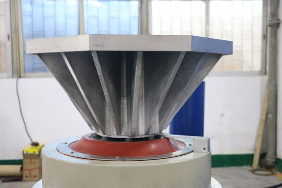 Hochfrequenzelektrodynamisches Vibrationsprüfsystem für die Norm Un38.3