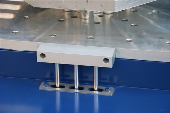 3 Achsen-Sinus-Erschütterungs-Testgerät, elektronische Maschine der Erschütterungs-60KN